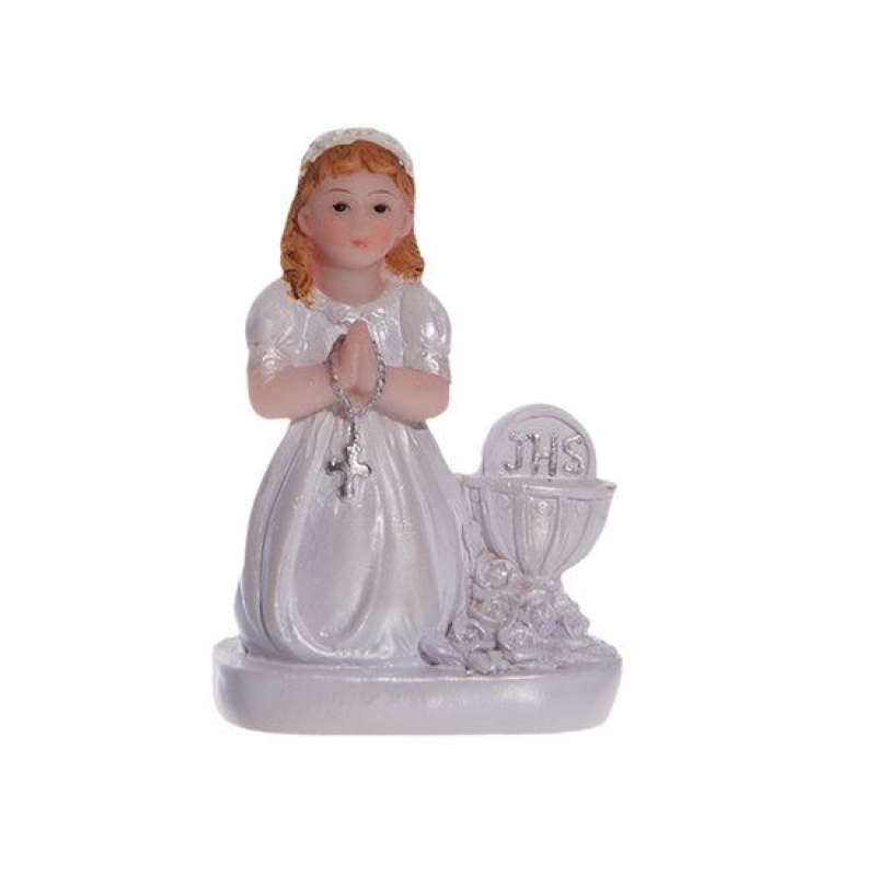 communiemeisje naast kelk