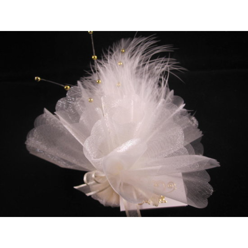 tule pareltjes en pluim